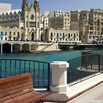 아파트 Splendid Apartment, Steps Away From The Sea