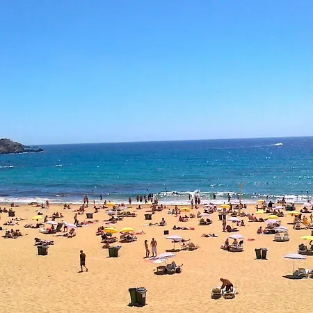 Splendid Apartment, Steps Away From The Sea